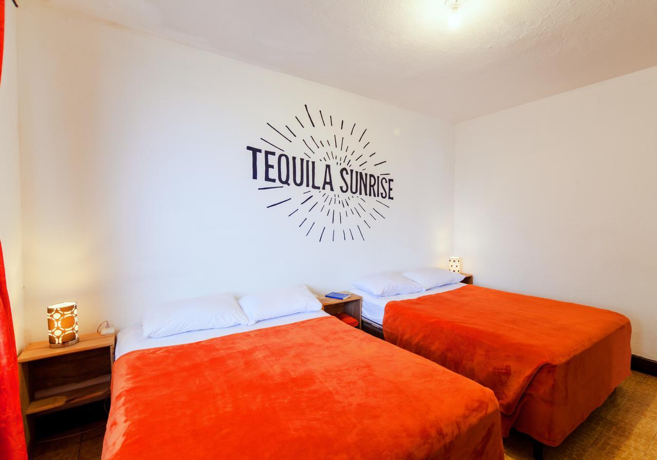 Tequila Sunrise Hostel Guatemala City Luaran gambar